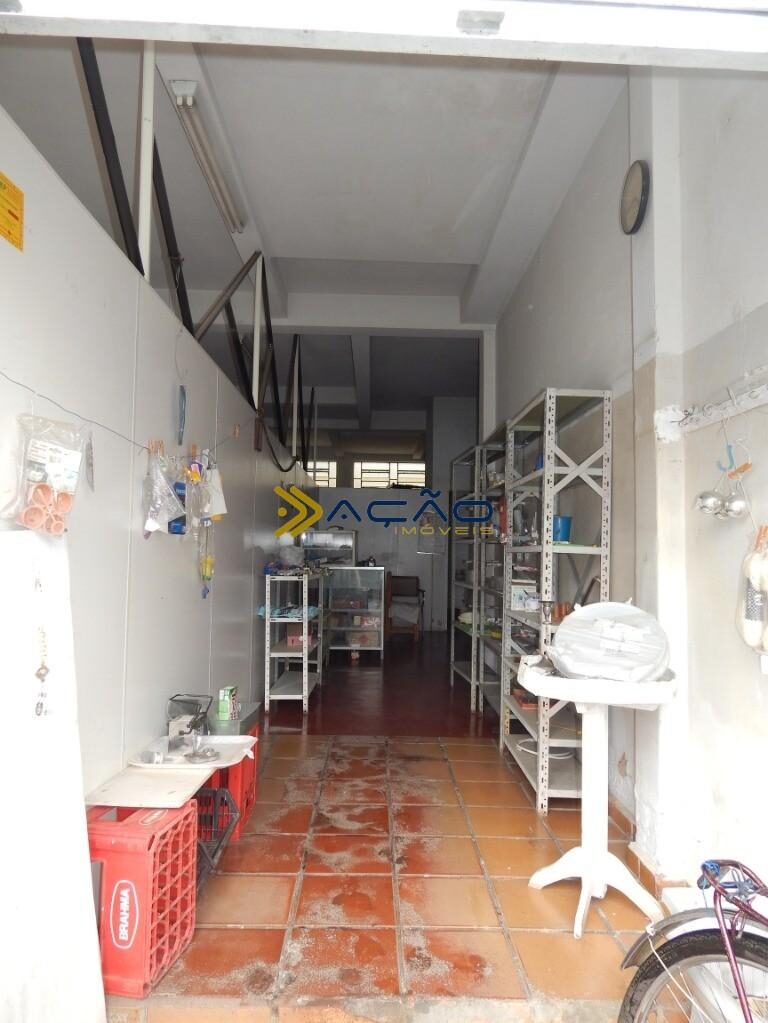 Foto 3 de Ponto comercial de 80 m² para alugar no Porto Velho, Itajubá-MG