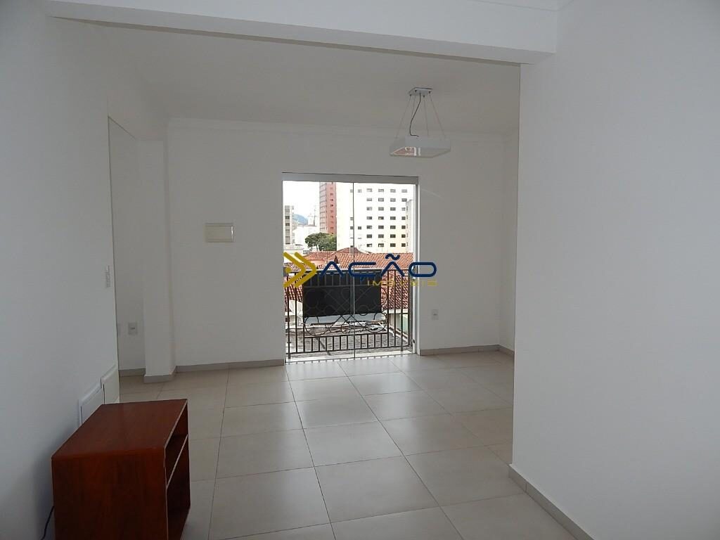 Foto 3 de Cobertura de 2 quartos no Centro, Itajubá