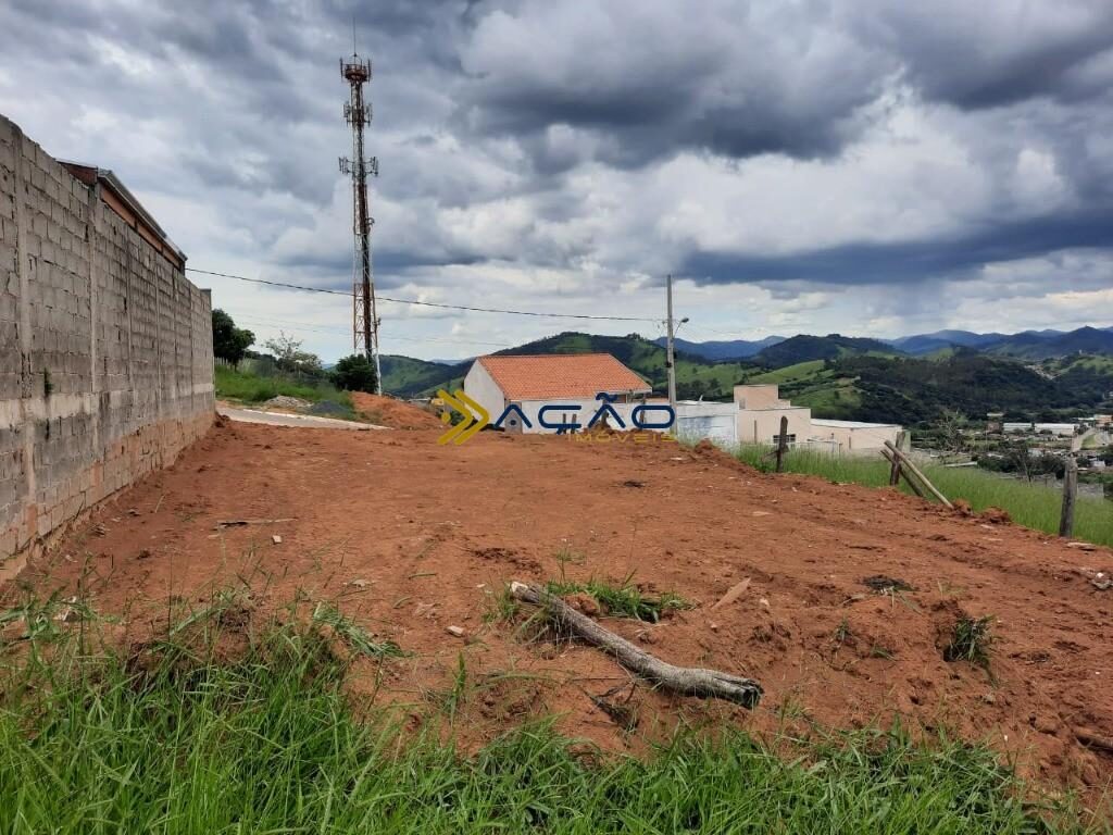 Foto 4 de Terreno de 200 m² no Colina Verde