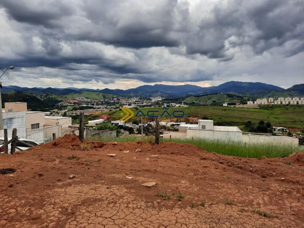 Foto 8 de Terreno de 200 m² no Colina Verde