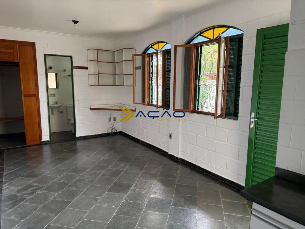 Foto 2 de Apartamento de 25 m² para alugar na Varginha, Itajubá-MG