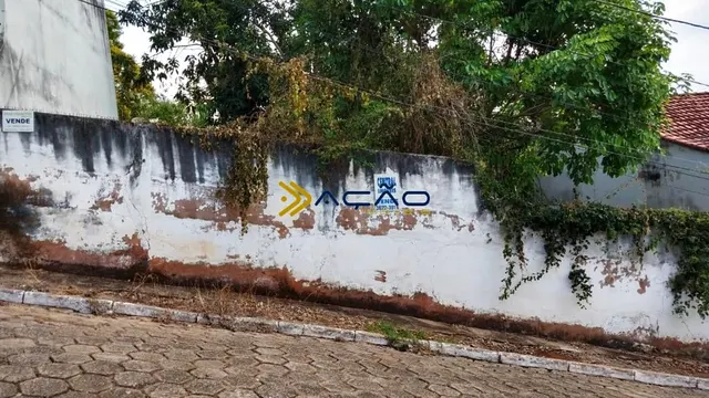 Terreno de 300 m² no Oriente em Itajubá