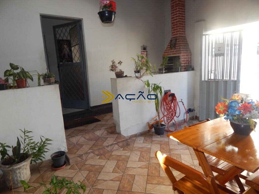 Foto 5 de Casa de 3 quartos na Avenida, Itajubá