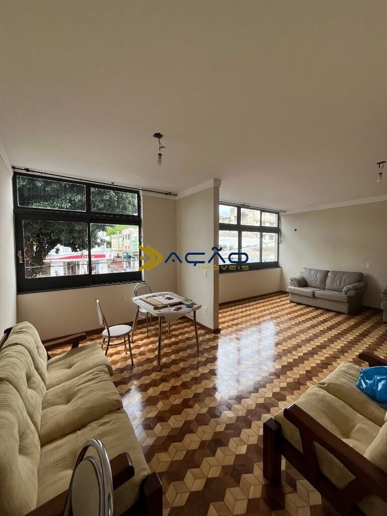 Foto 3 de Apartamento de 3 quartos no Centro, Itajubá
