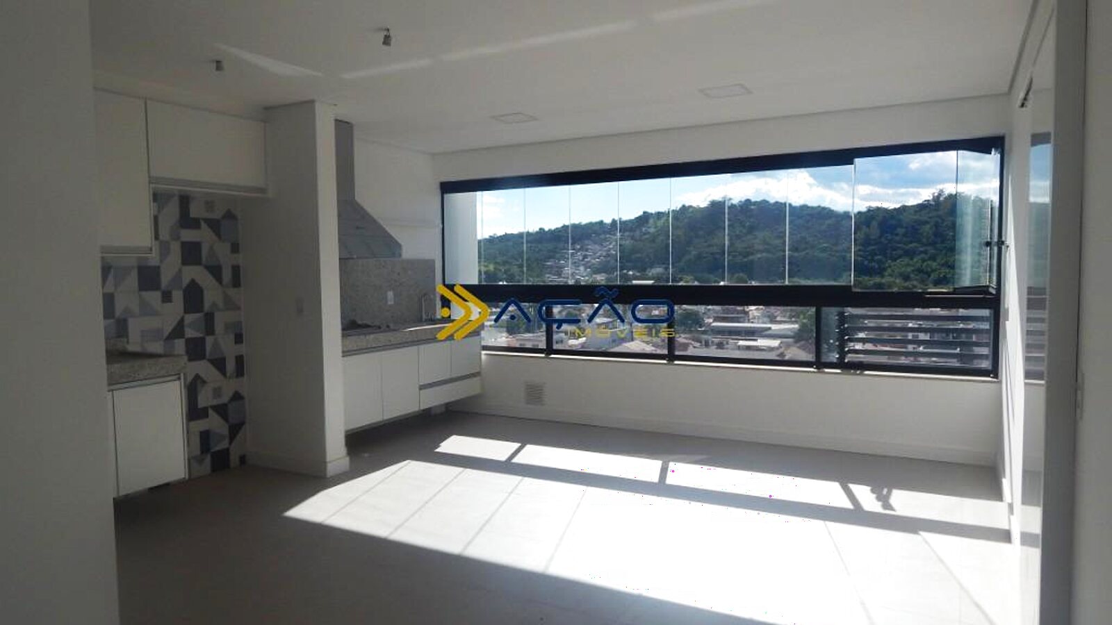 Apartamento de 2 quartos na Avenida, Itajubá