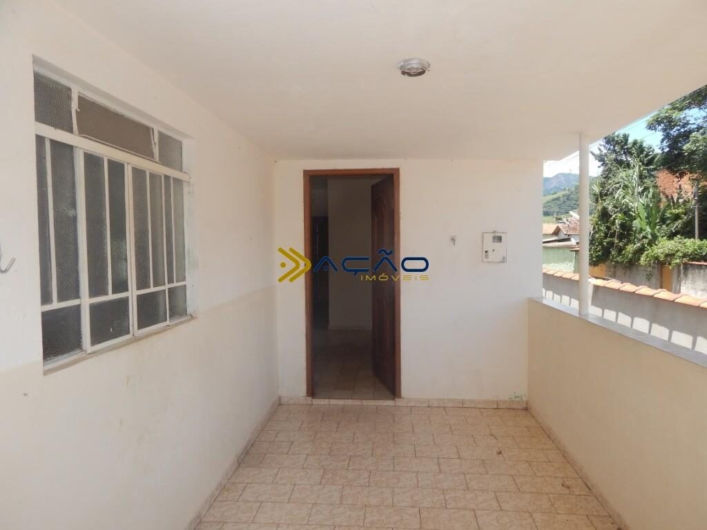 Foto 2 de Casa de 4 quartos em Santa Rosa, Itajubá