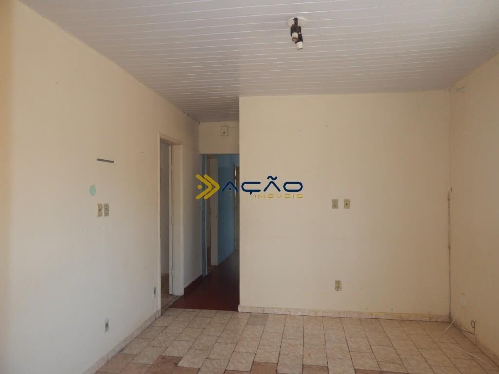Foto 4 de Casa de 4 quartos em Santa Rosa, Itajubá