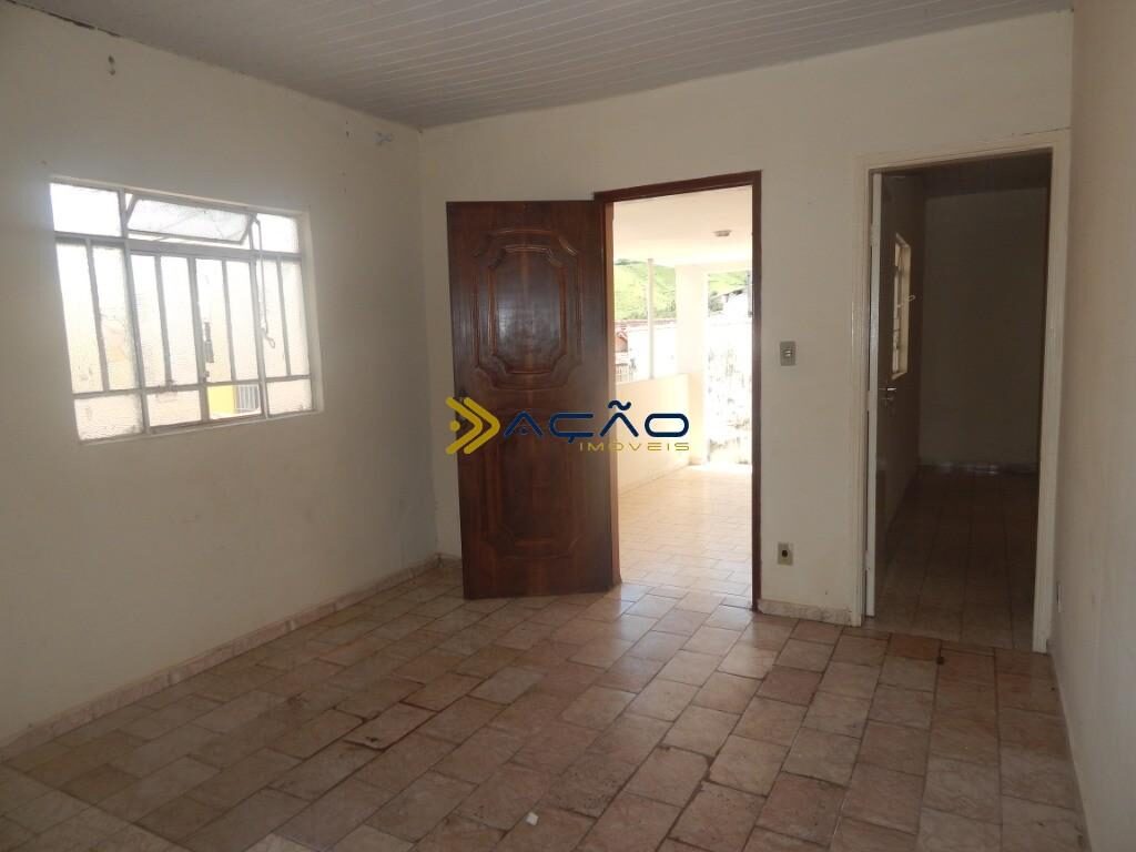 Foto 5 de Casa de 4 quartos em Santa Rosa, Itajubá