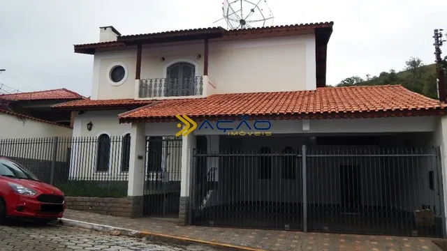 Casa de 3 quartos no Pinheirinho, Itajubá