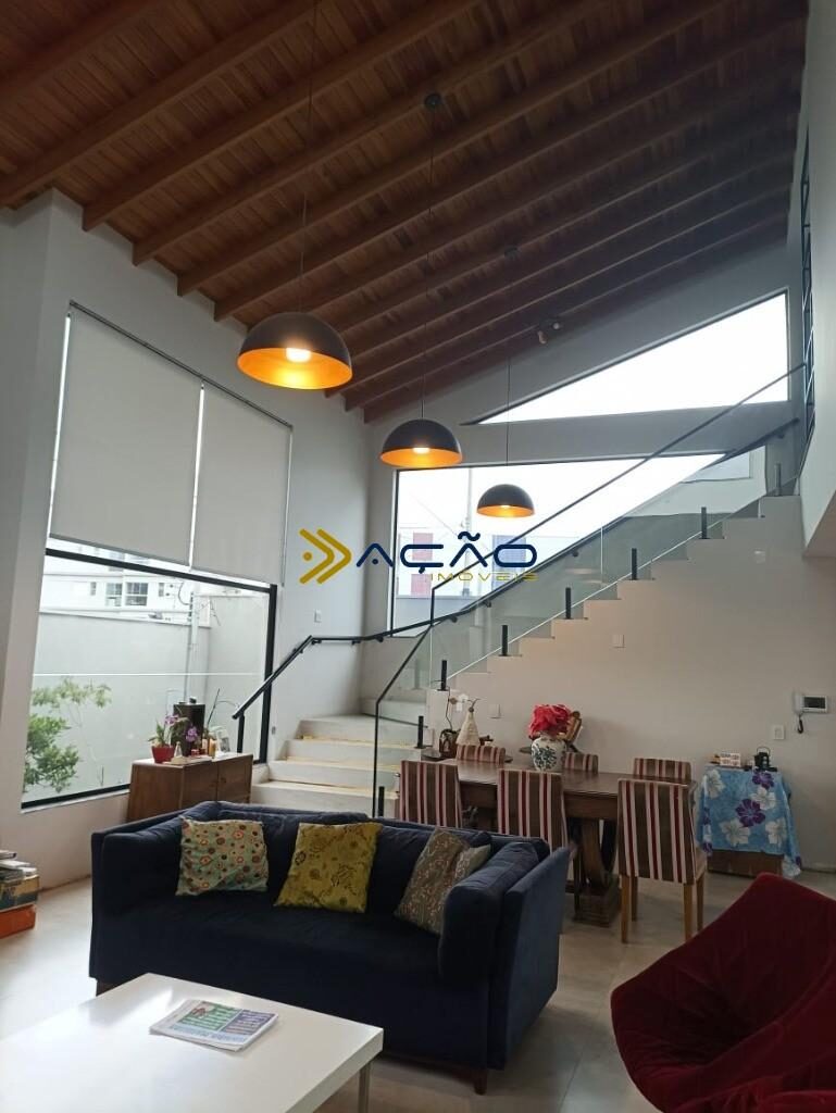 Foto 3 de Casa de 4 quartos na Estiva, Itajubá