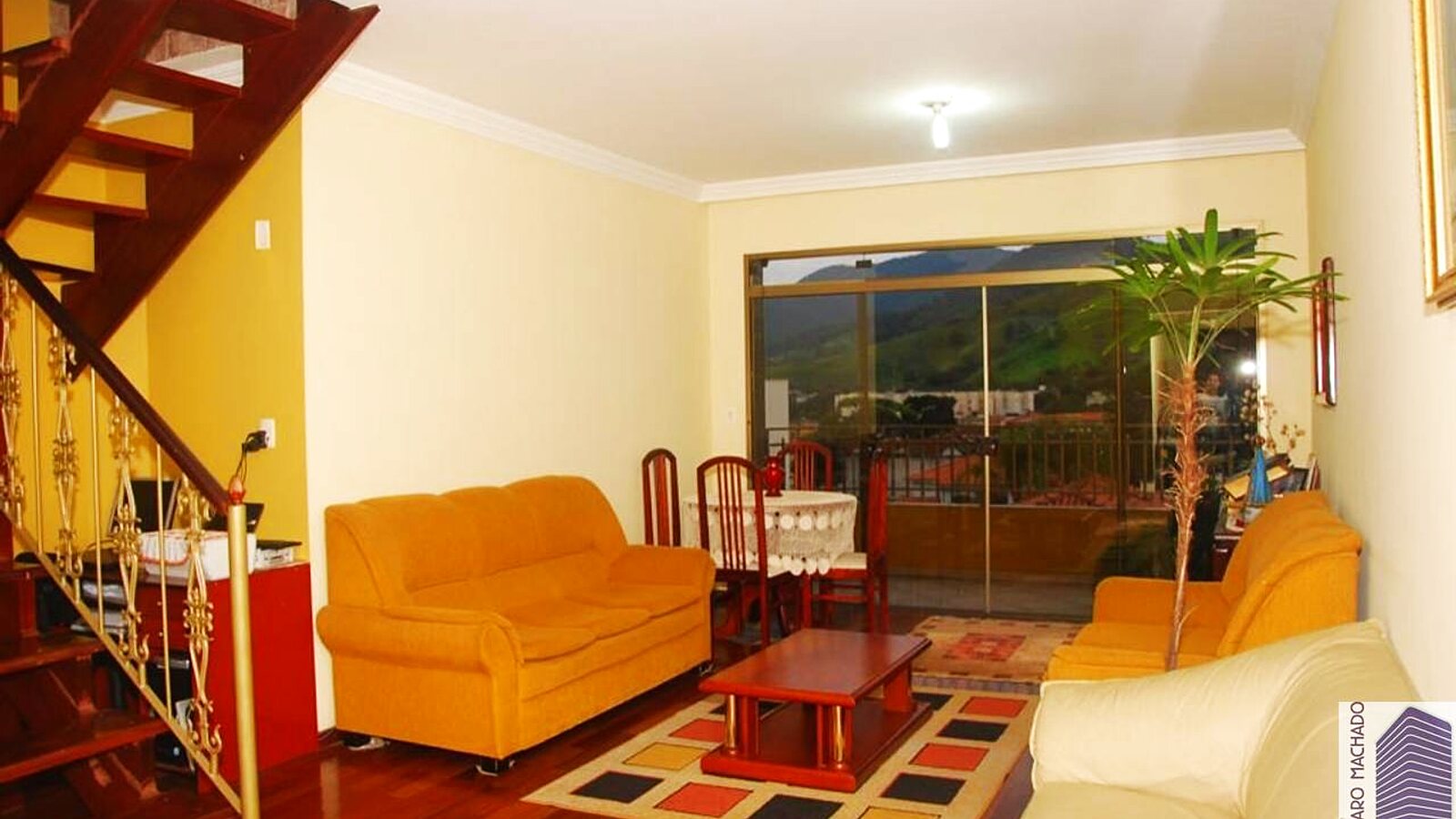 Apartamento duplex de 4 quartos e 253 m² na Varginha