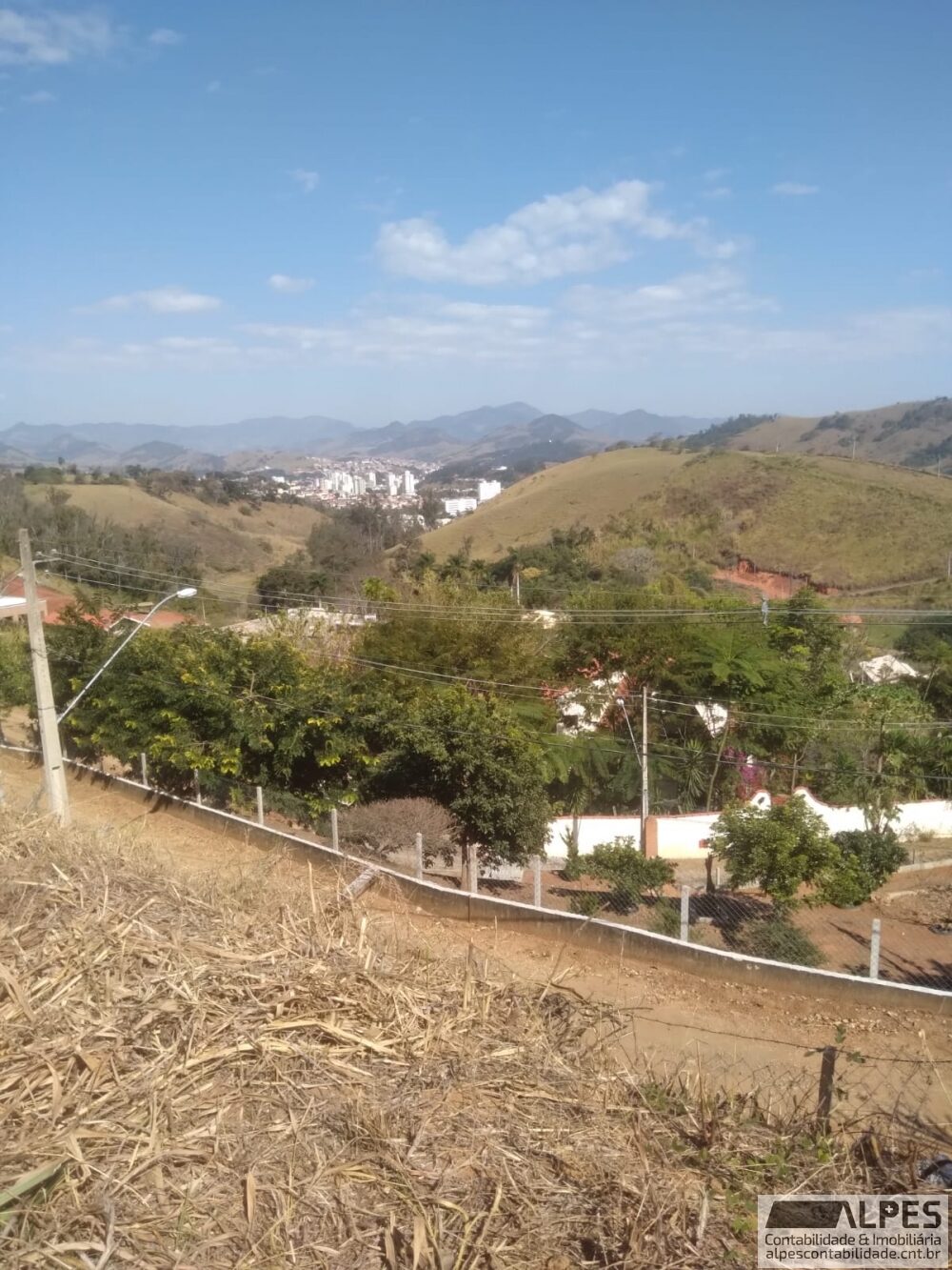 Foto 3 de Terreno de 1.630 m² no Pinheirinho, Itajubá-MG
