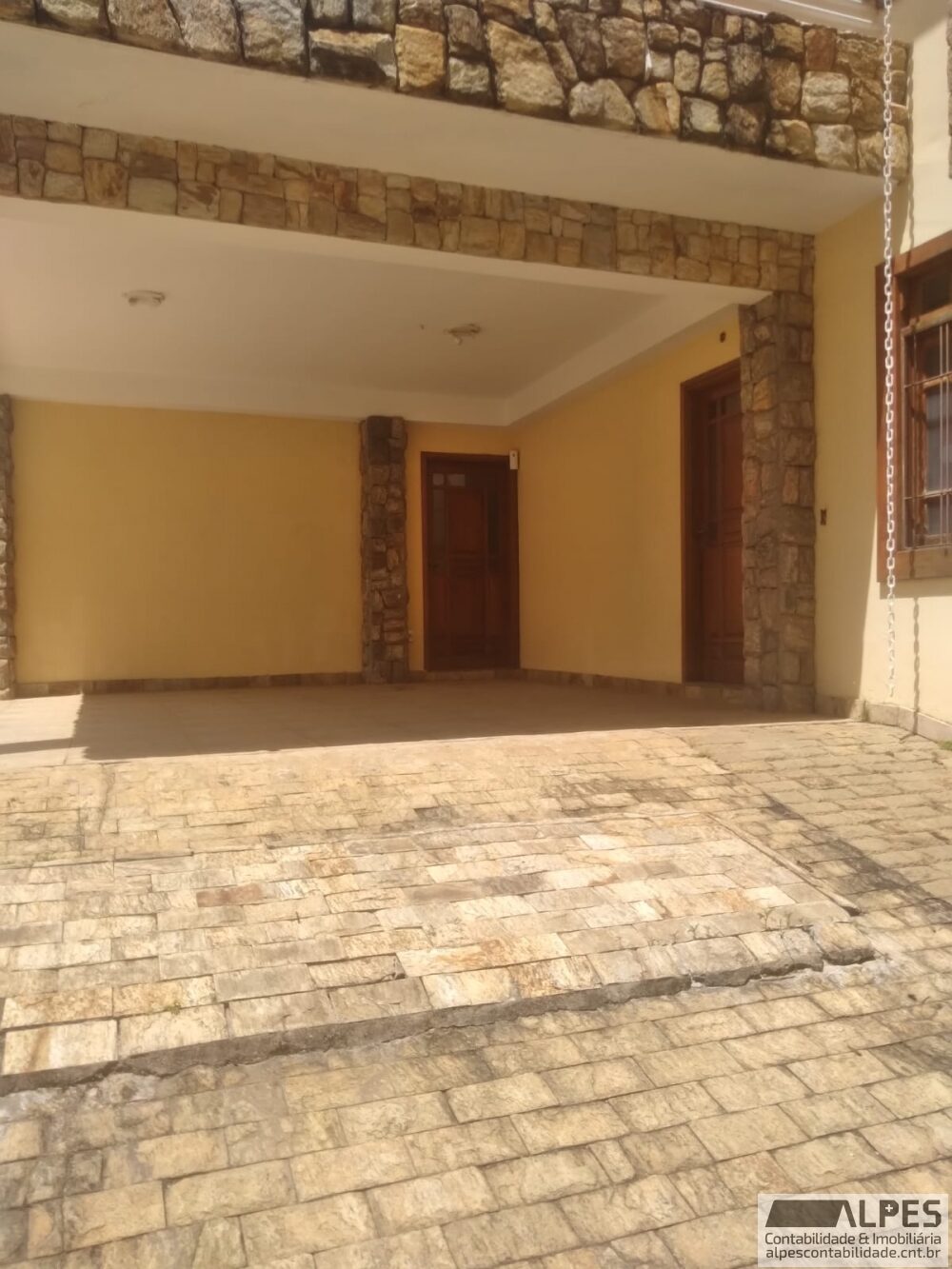 Foto 4 de Sobrado de 460,92 m² para alugar no Pinheirinho, Itajubá-MG