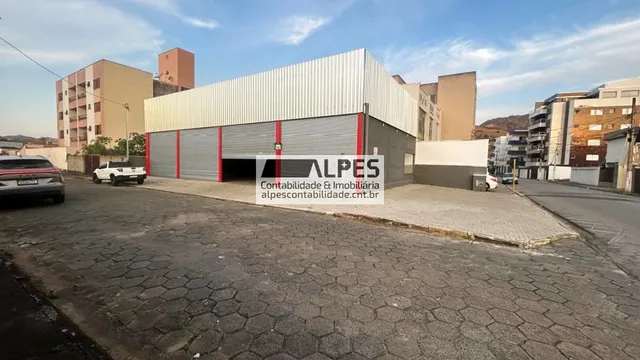 Foto 1 de Ponto Comercial de 225 m² para alugar na Medicina com 225 m², Itajubá-MG