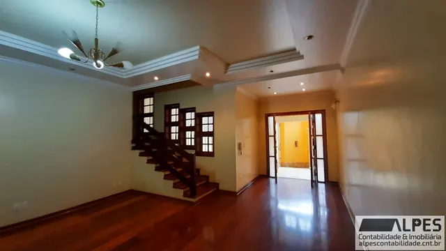 Sobrado de 290 m² no Morro Chic, Itajubá-MG