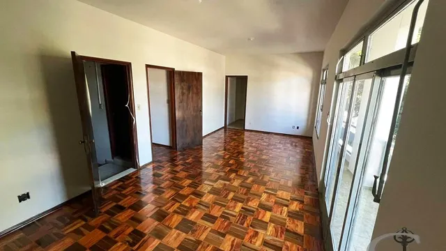 Apartamento de 2 quartos na Avenida, Itajubá