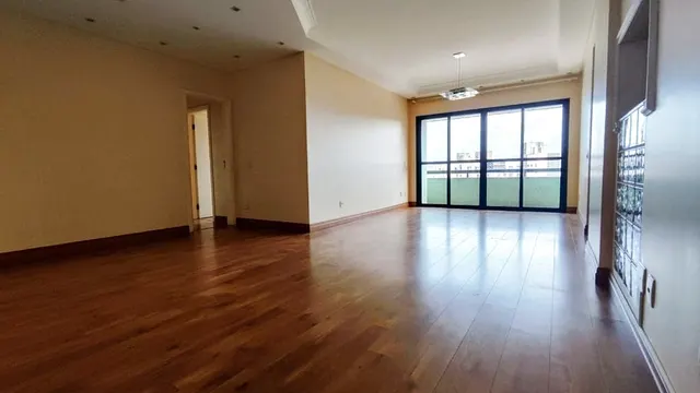 Apartamento de 3 quartos no Pinheirinho