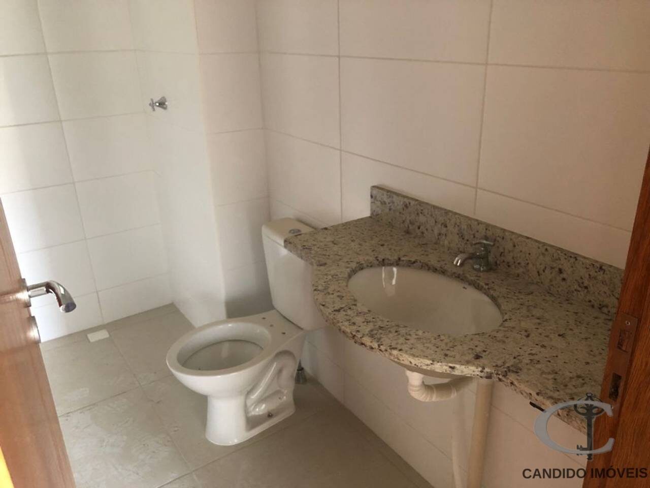 Foto 5 de Apartamento de 3 quartos e 109 m² na Nossa Senhora da Agonia