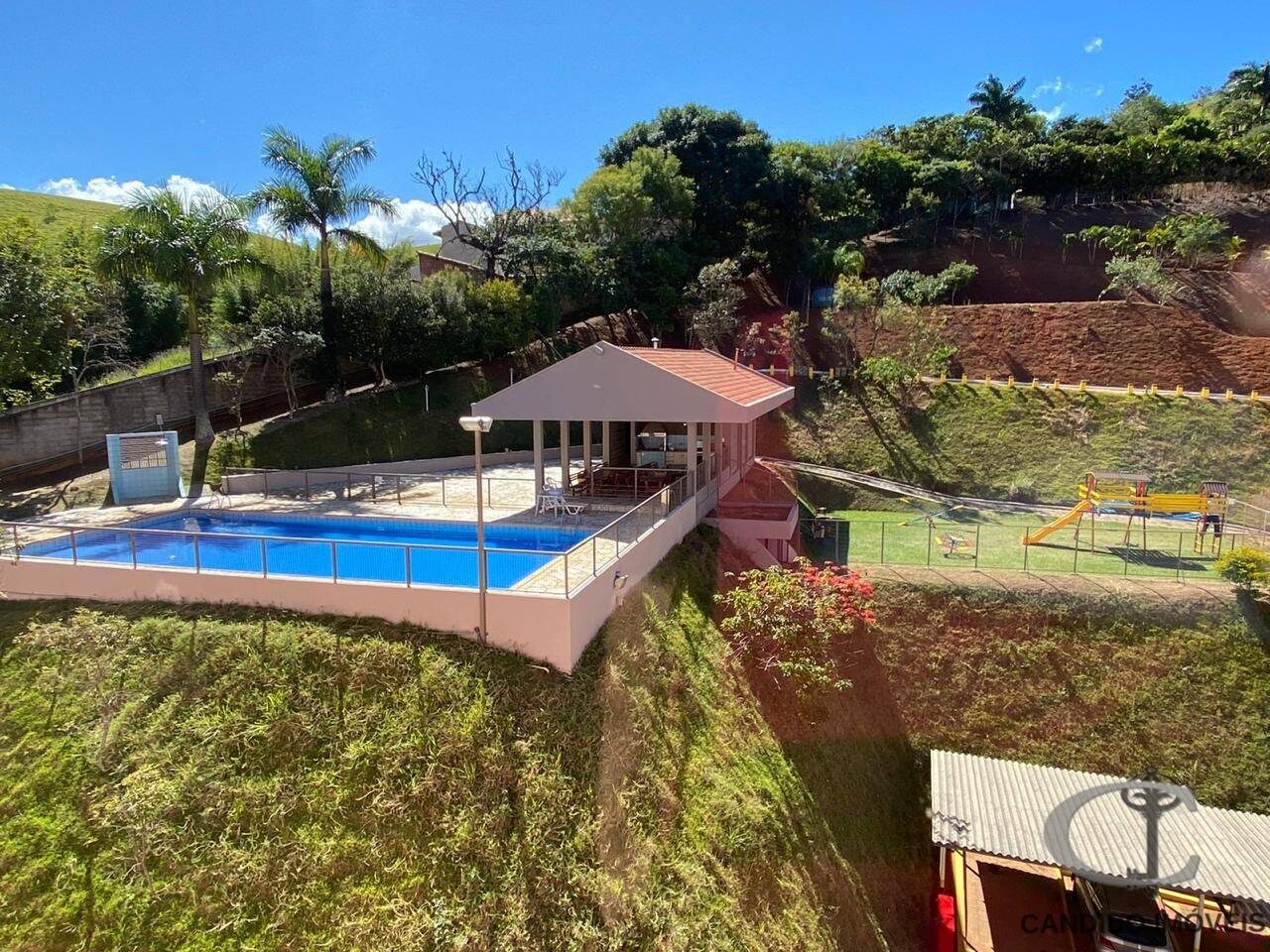 Foto 2 de Apartamento de 2 quartos no Morro Chic, Itajubá