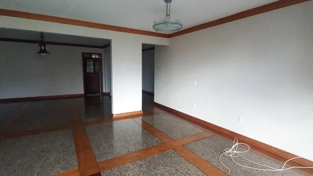 Foto 1 de Apartamento de 278 m² para alugar no bairro Centro