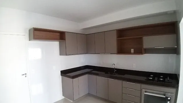 Apartamento no 4º andar do Condomínio Dona Maria Alice
