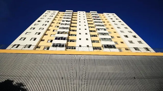 Apartamento reformado no Edifício Dona Fidoka