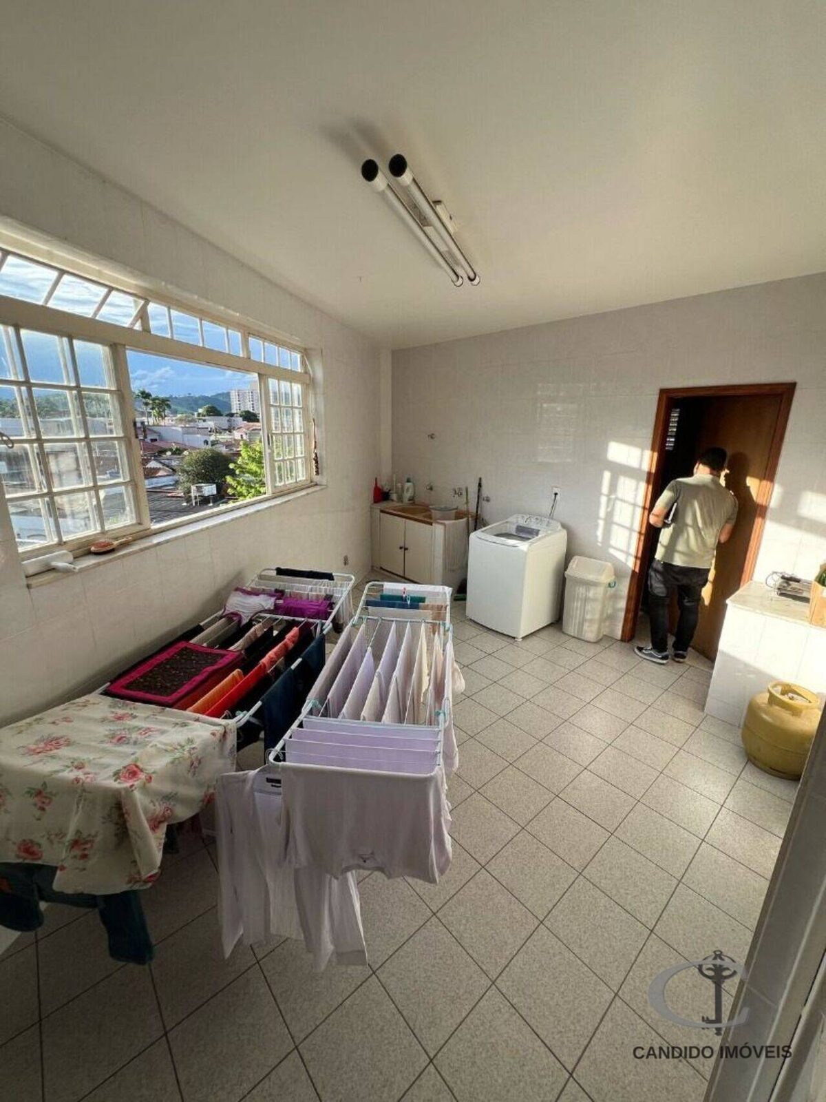 Foto 2 de Apartamento de 3 quartos na Avenida, Itajubá