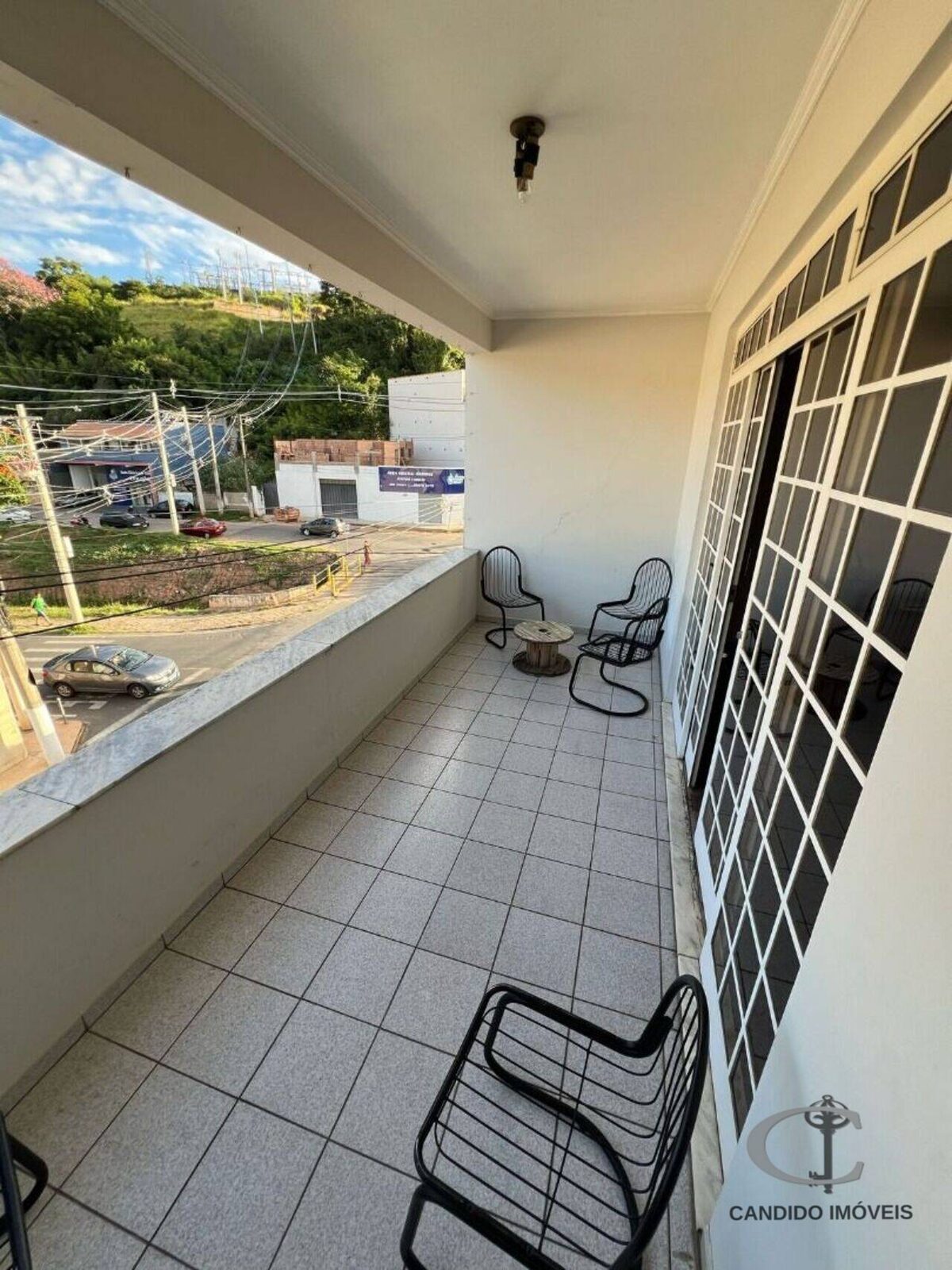 Foto 3 de Apartamento de 3 quartos na Avenida, Itajubá