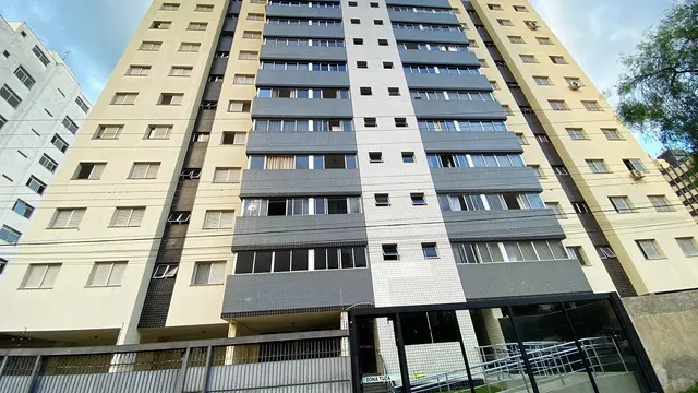 Foto 1 de Apartamento de 3 quartos no Edifício Dona Tuza