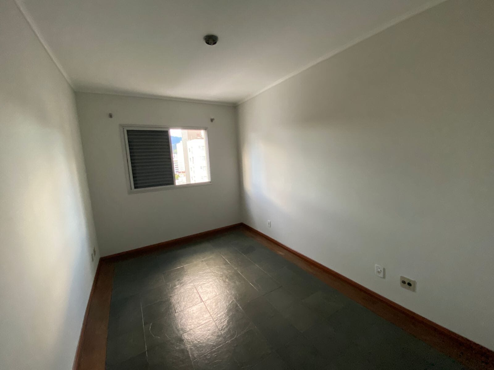 Foto 4 de Apartamento de 3 quartos no Edifício Dona Tuza