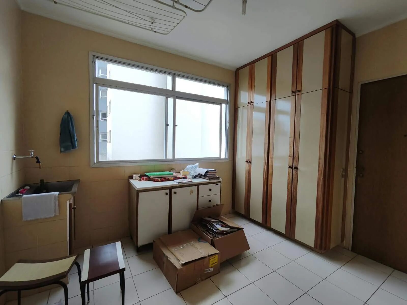 Foto 3 de Apartamento de 178,87 m² para alugar no bairro Pinheirinho