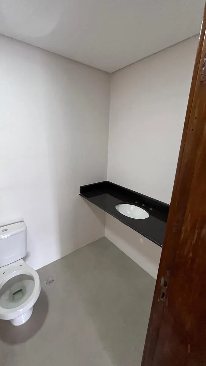 Foto 5 de Apartamento novo de 1 quarto com sacada e elevador, Centro