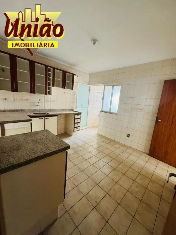 Foto 3 de Apartamento de 2 quartos (1 suíte) no 3º andar, São Vicente