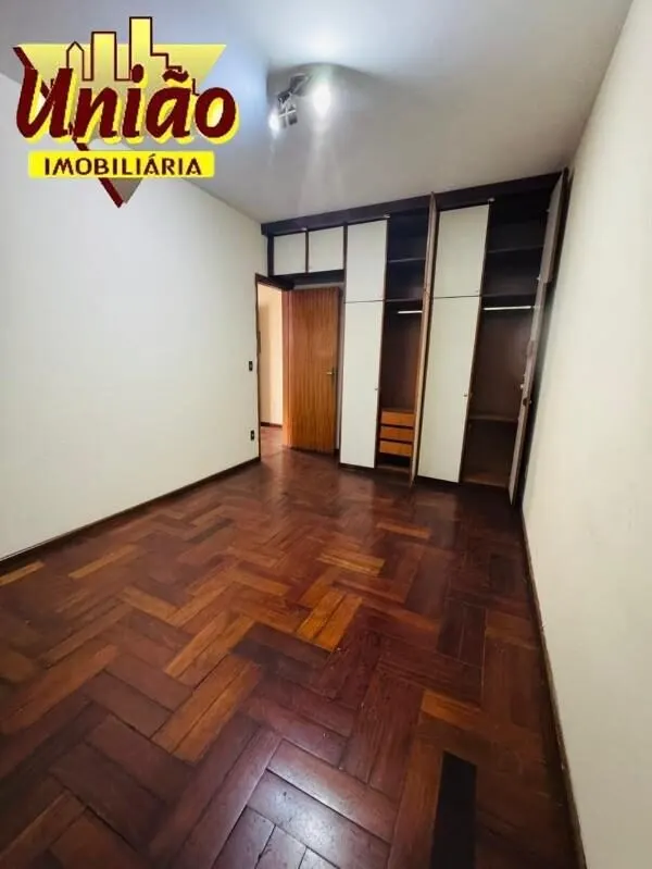 Foto 5 de Apartamento de 2 quartos (1 suíte) no 3º andar, São Vicente