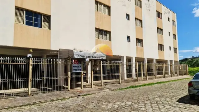 Apartamento de 2 quartos com quarto externo e garagem, Santos Dumont