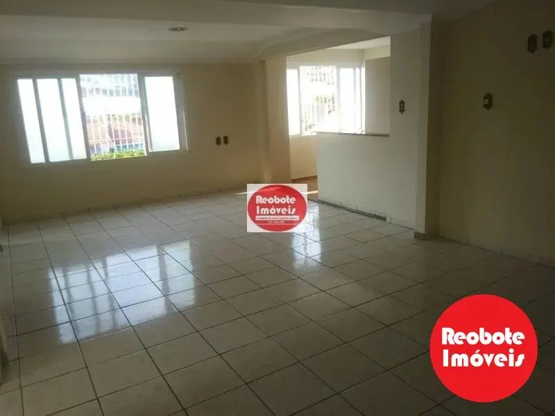 Foto 2 de Apartamento de 2 quartos com sala de 38 m² e armários planejados, Cruzeiro