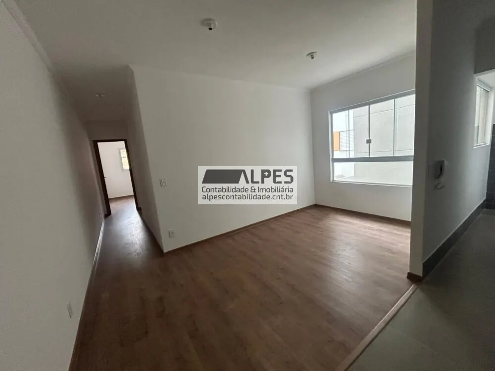 Foto 2 de Apartamento de 2 quartos (1 suíte) com varanda perto do Parque da Cidade e da Unifei, Cruzeiro
