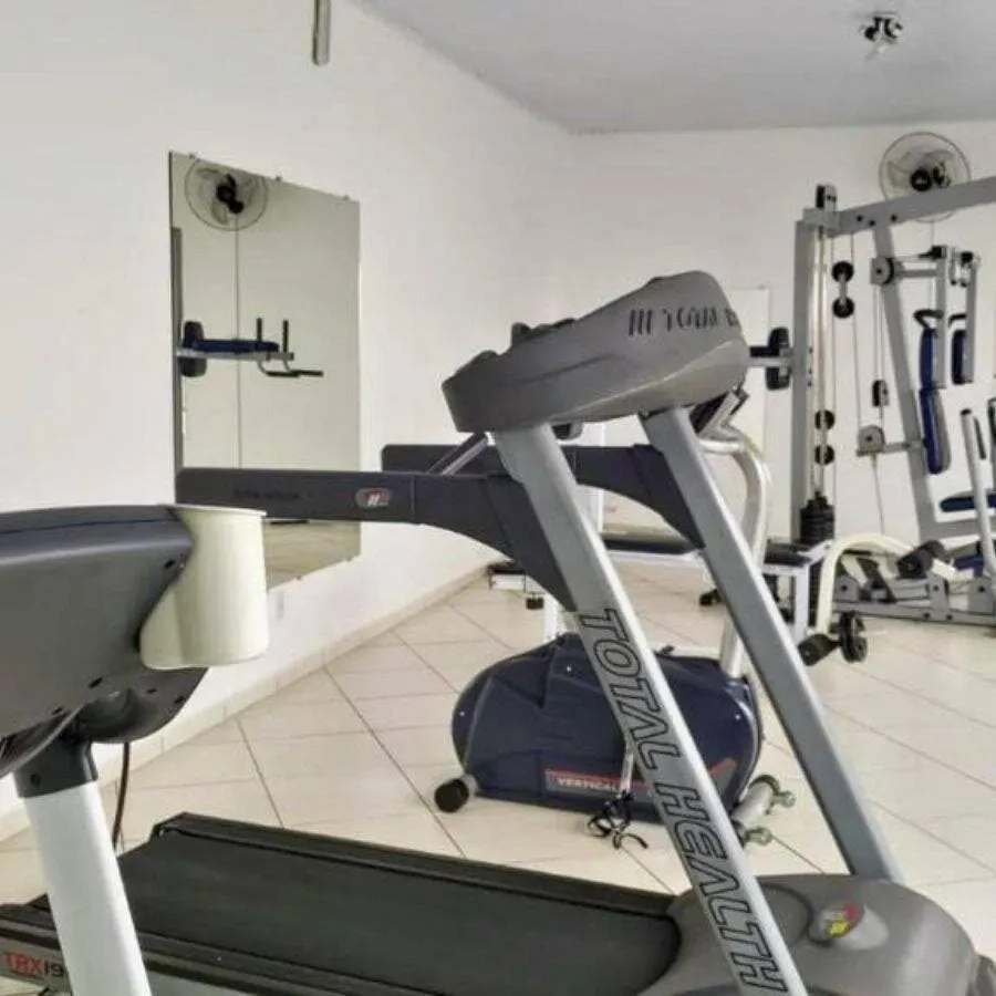 Foto 8 de Apartamento de 2 quartos (1 suíte) com varanda em condomínio com piscina, Varginha