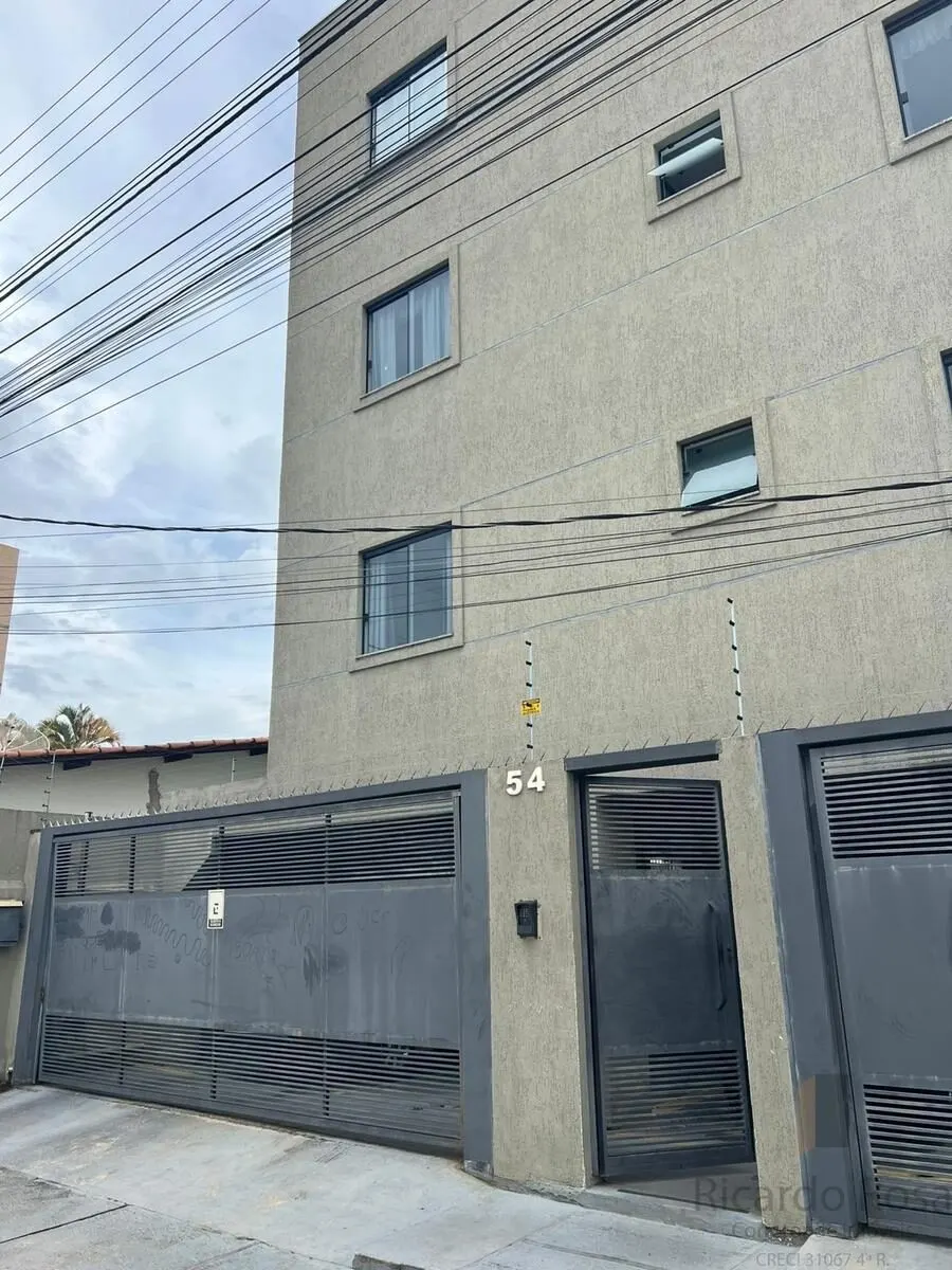 Foto 2 de Apartamento de 2 quartos com cozinha planejada e garagem, Varginha