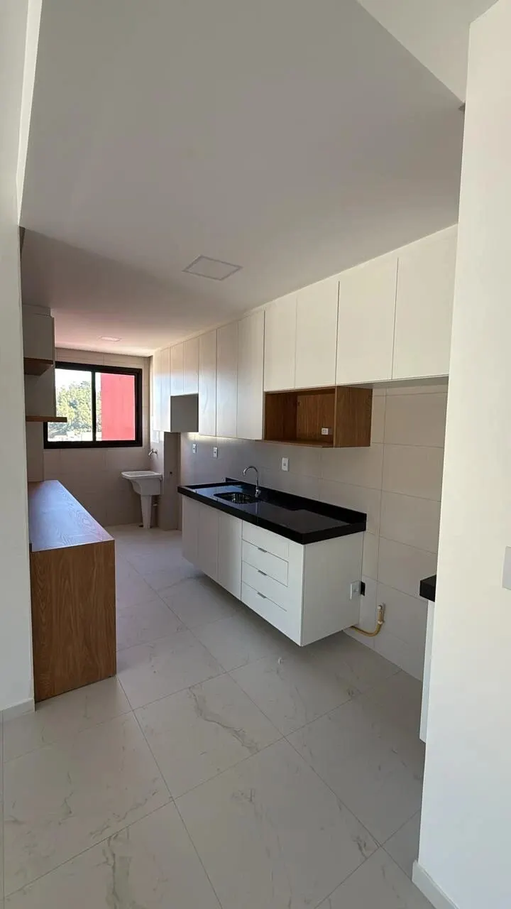 Foto 6 de Apartamento de 2 quartos (1 suíte) no 5º andar com sacada e vista, Varginha