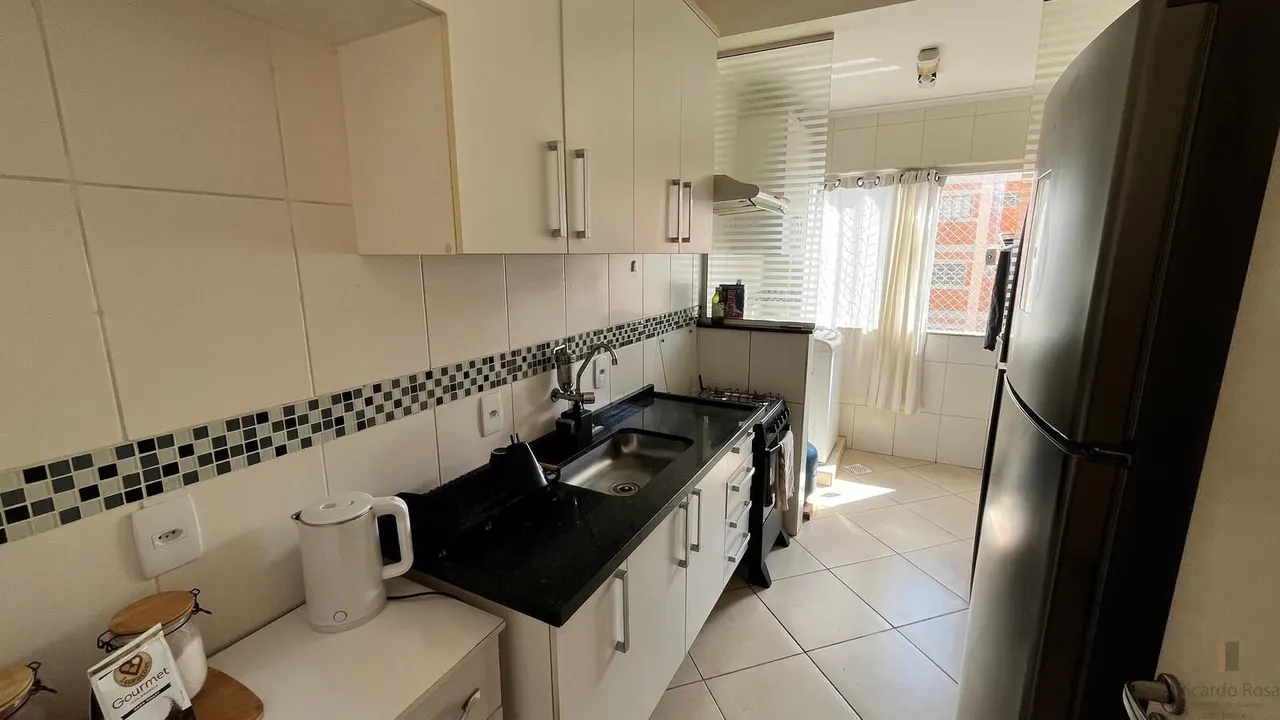 Foto 3 de Apartamento de 2 quartos (1 suíte) com sacada e vista, Residencial São Benedito