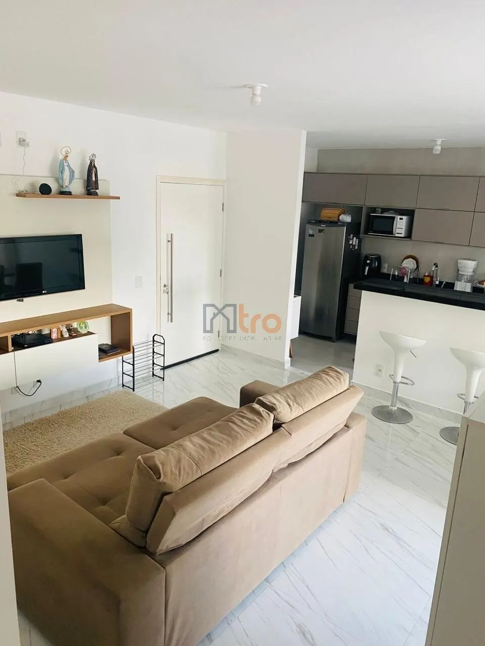 Foto 2 de Apartamento de 2 quartos (1 suíte) em prédio com piscina, Varginha