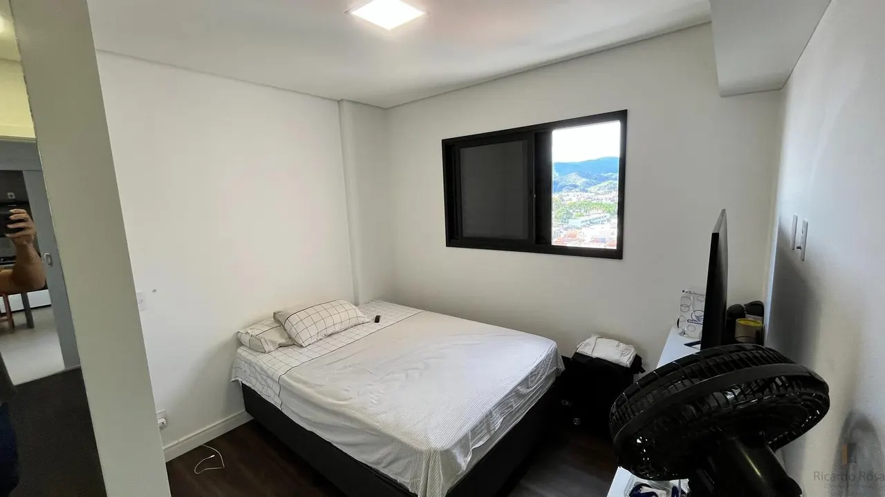 Foto 4 de Apartamento de 2 quartos (1 suíte) com varanda gourmet e vista, Avenida