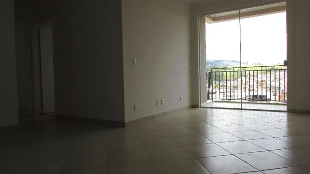 Foto 1 de Apartamento de 2 quartos (1 suíte) com varanda no Residencial Lucy Cardoso, Avenida