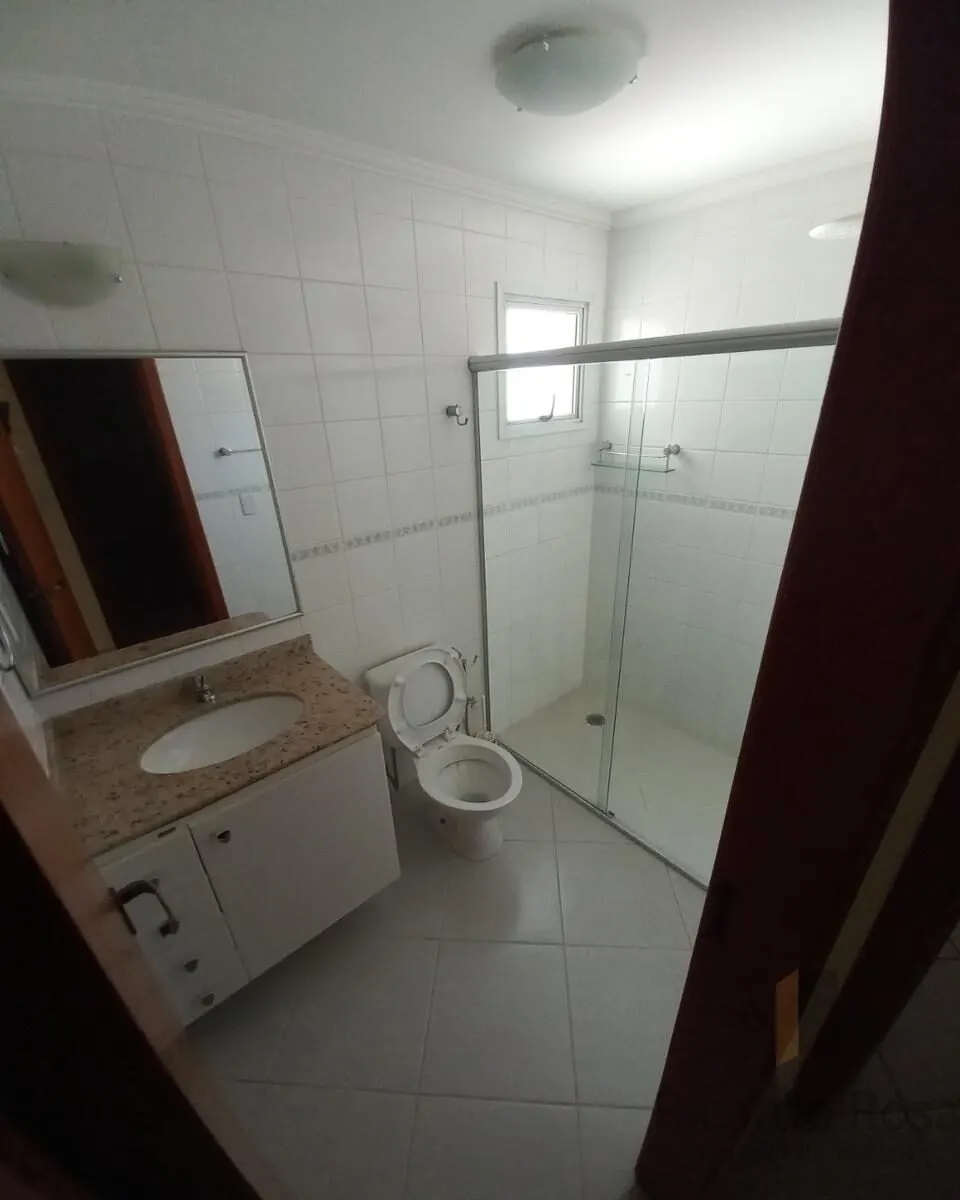 Foto 6 de Apartamento de 2 quartos (1 suíte) com varanda no Residencial Parati, Pinheirinho