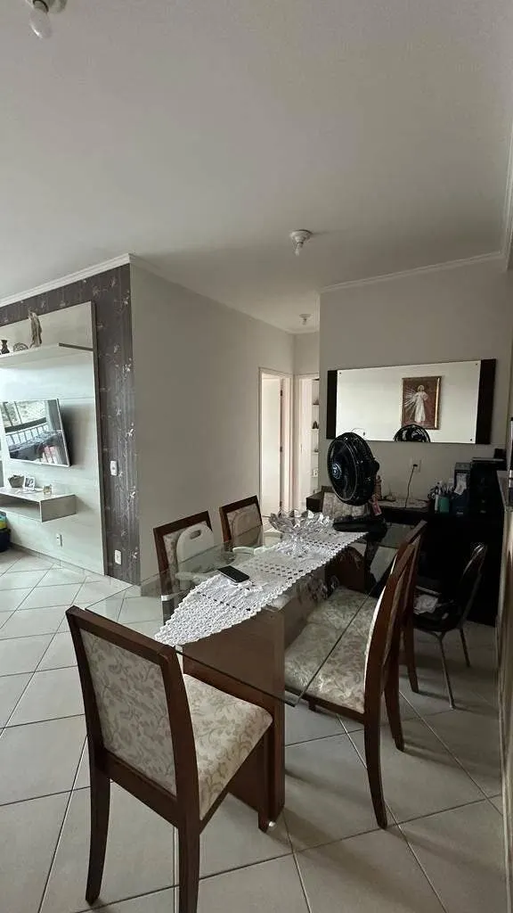 Foto 3 de Apartamento de 2 quartos (1 suíte) em prédio com portaria 24h e academia, Avenida