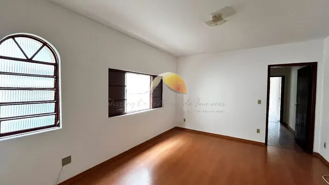 Foto 1 de Apartamento de 2 quartos com sacada, Varginha
