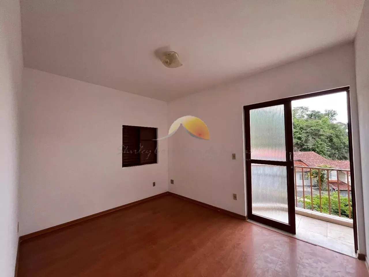 Foto 3 de Apartamento de 2 quartos com sacada, Varginha