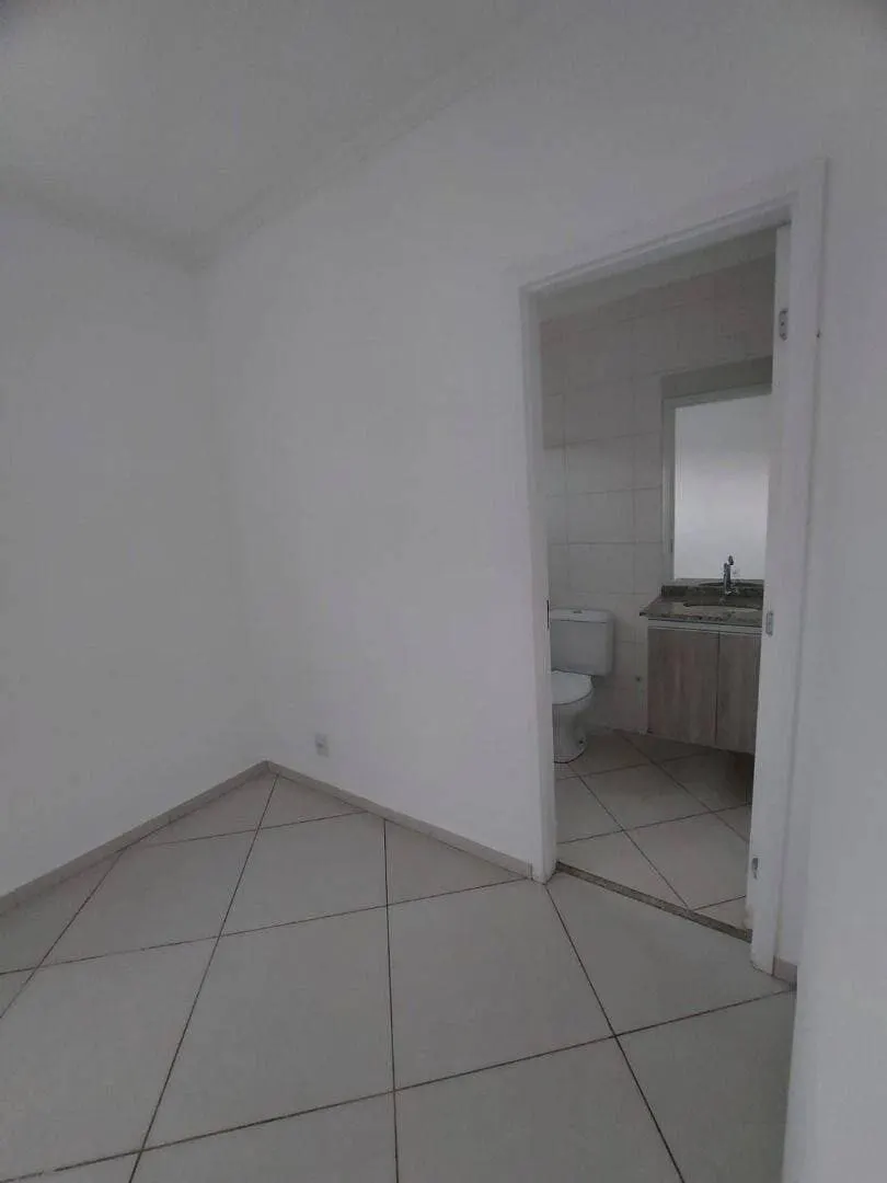 Foto 7 de Apartamento de 2 quartos (1 suíte) em prédio com elevador, Varginha