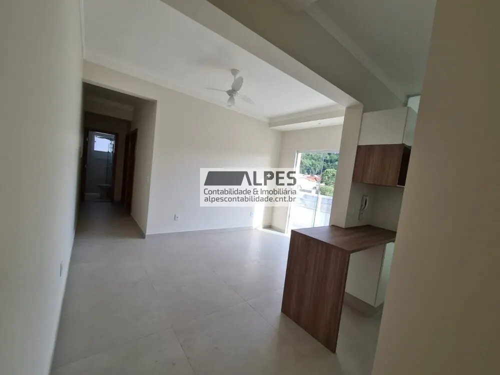 Foto 2 de Apartamento de 2 quartos (1 suíte) com varanda perto da Unifei, Cruzeiro